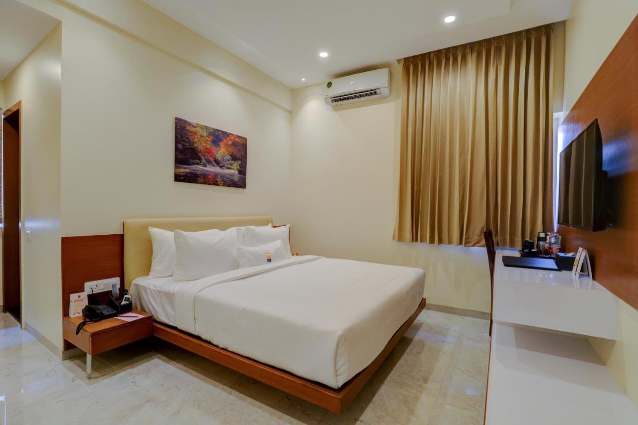 Myspace Tattwa Grand Yelahanka Esterno foto