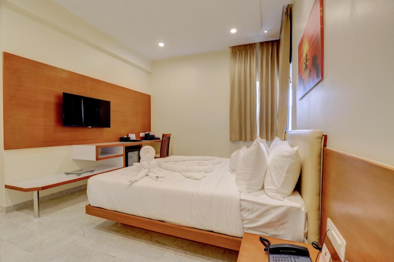 Myspace Tattwa Grand Yelahanka Esterno foto