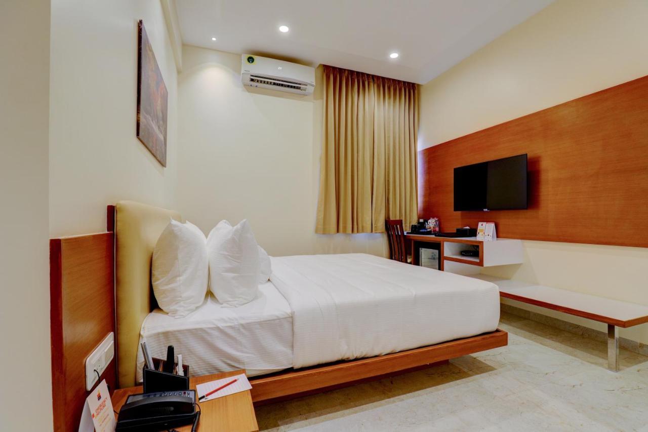 Myspace Tattwa Grand Yelahanka Esterno foto