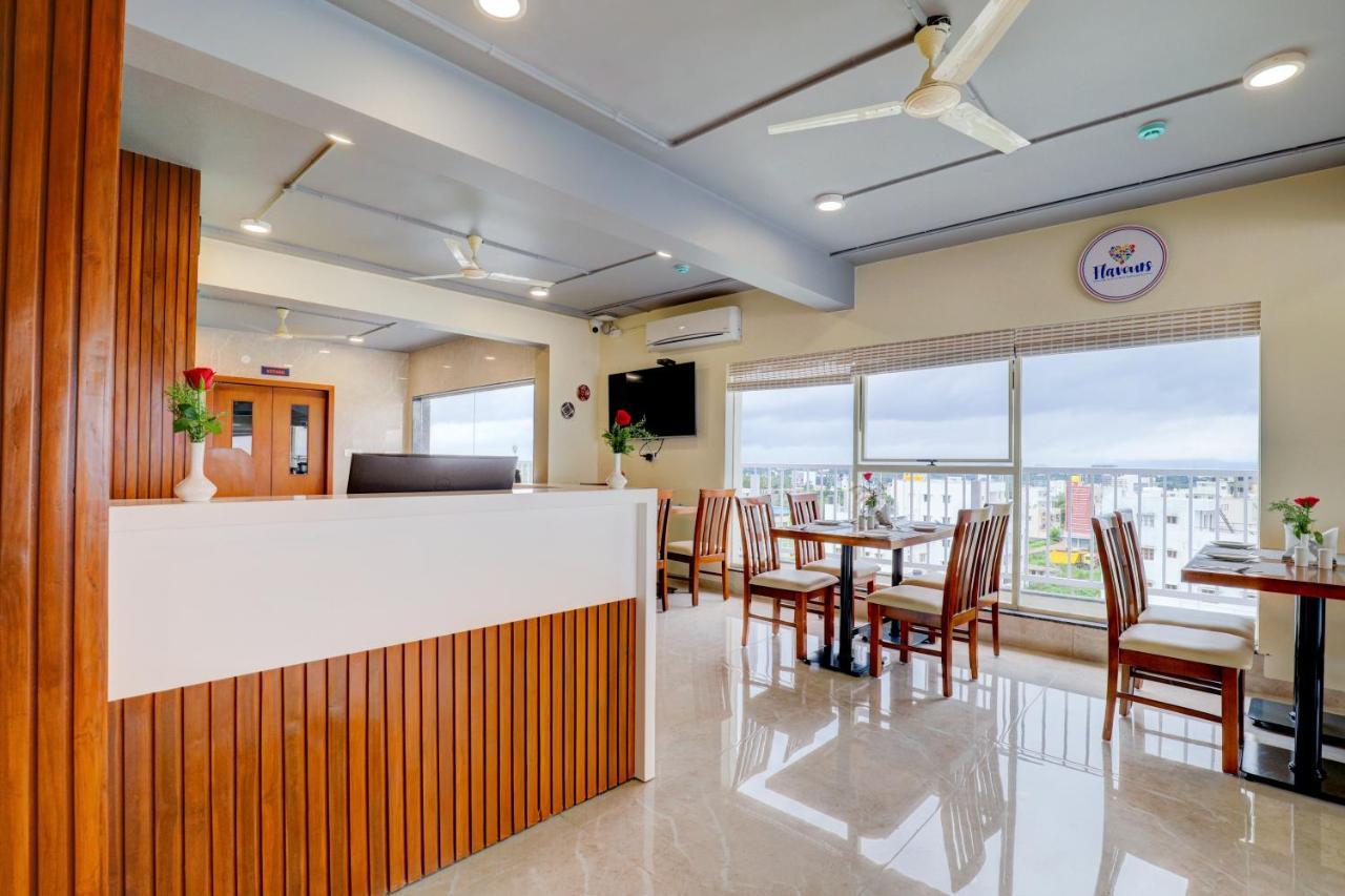 Myspace Tattwa Grand Yelahanka Esterno foto