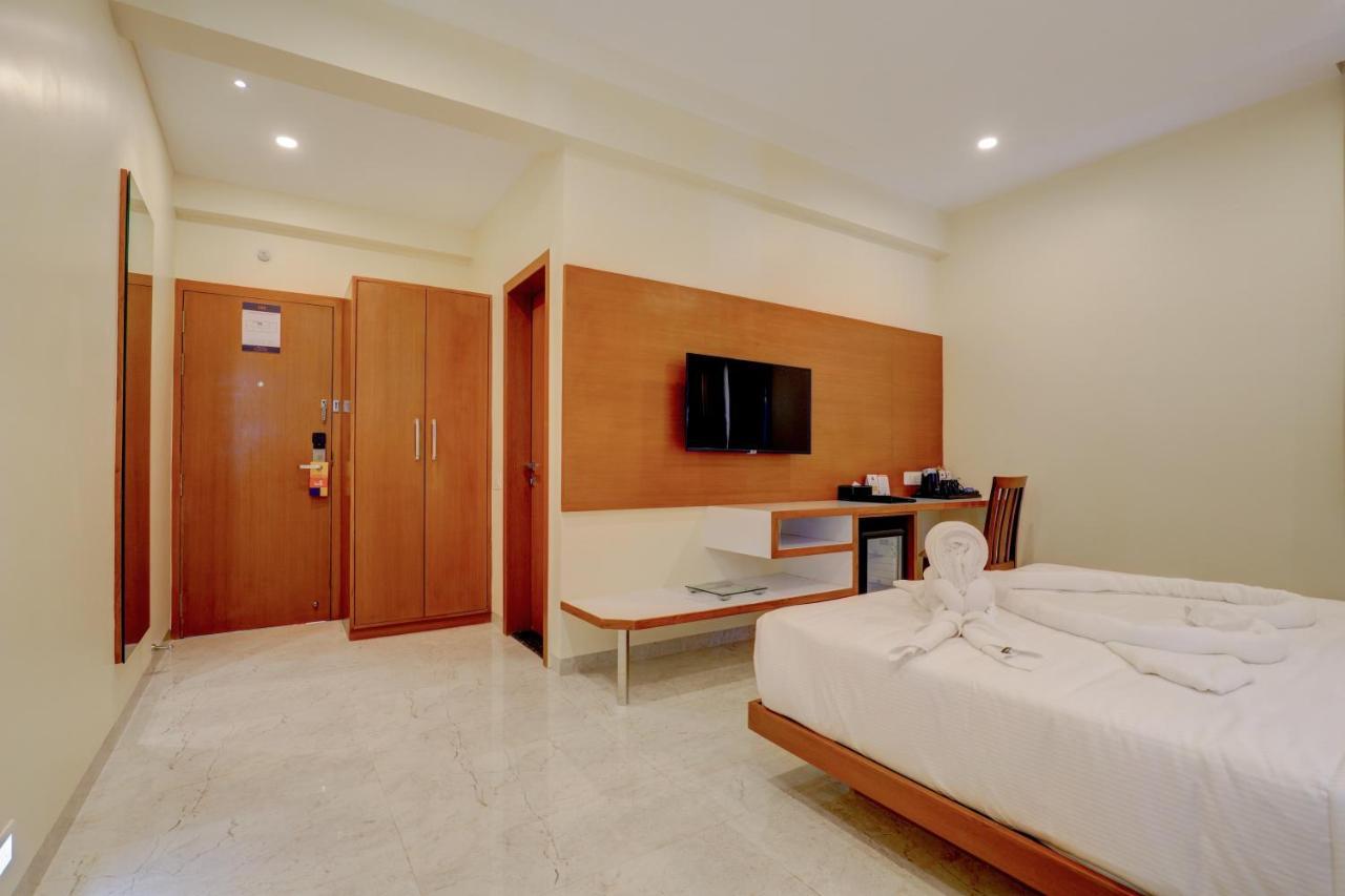 Myspace Tattwa Grand Yelahanka Esterno foto