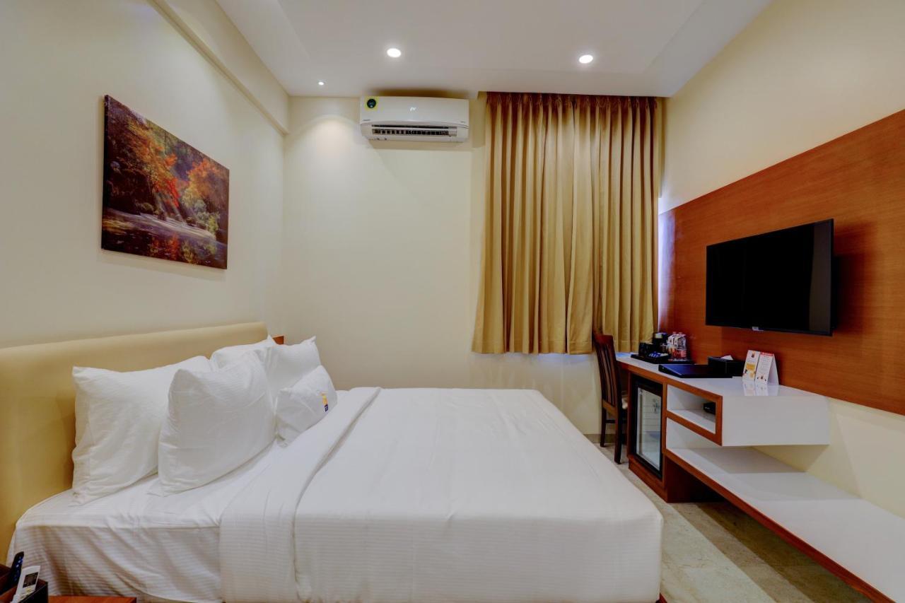 Myspace Tattwa Grand Yelahanka Esterno foto